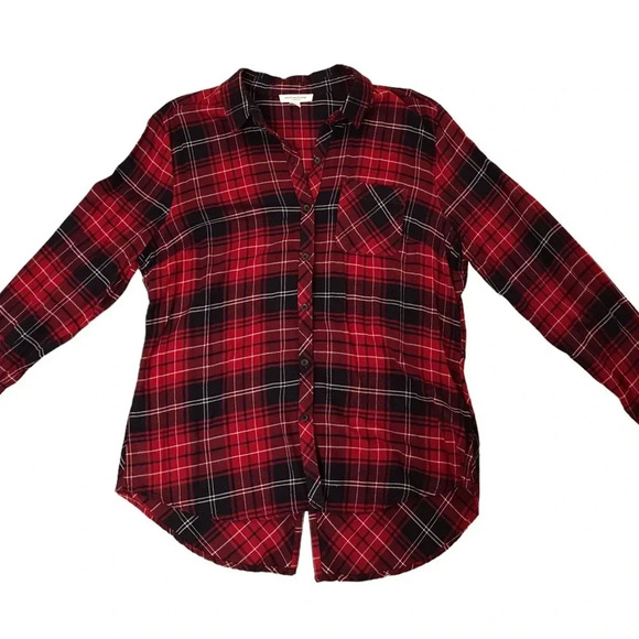Ladies Red & Black Plaid Top - Picture 4 of 12
